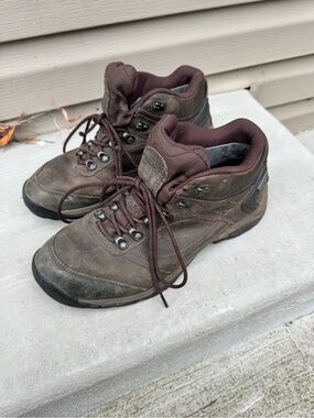 New Balance 978 Gore-Tex Hiking Men Shoes Size 10.5 Brown
